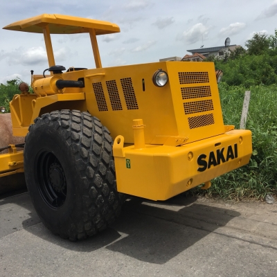 ขายด่วน รถบดสั่นสะเทือน SAKAI SV500D ขายด่วน รถบดสั่นสะเทือน SAKAI SV500D