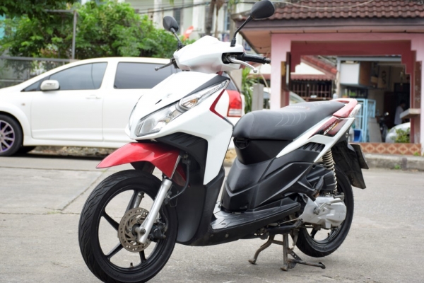 Click i 2010 รถบ้านมือเดียว เครื่องดี รุ่นท้อป