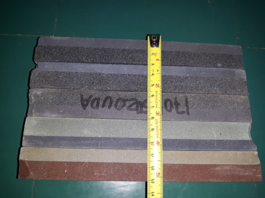 ขายหินลับมีดตรารวงข้าวMADE IN GERMANY.ใหม่เก่าเก็บมีตำหนิบิ่นมุม