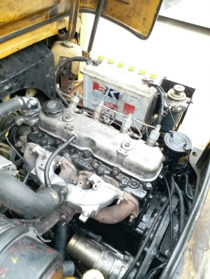 ขายรถยกโฟร์คลิฟท์ยี่ห้อTCM2.5ตัน ดีเซล เสาสูง5เมตร