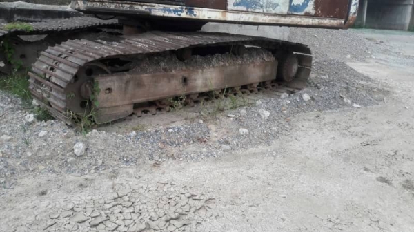 ขาย 295,000 KOMATSU pc 200-3 เครื่องเดิมปั้มเดิมแรง เอวแน่น ช่วงล่างพร้อมใช้ รถอยู่ ปทุมธานี 090-772-3710 090-772-3708