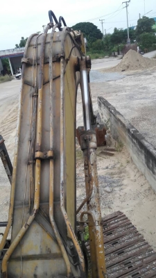 ขาย 295,000 KOMATSU pc 200-3 เครื่องเดิมปั้มเดิมแรง เอวแน่น ช่วงล่างพร้อมใช้ รถอยู่ ปทุมธานี 090-772-3710 090-772-3708