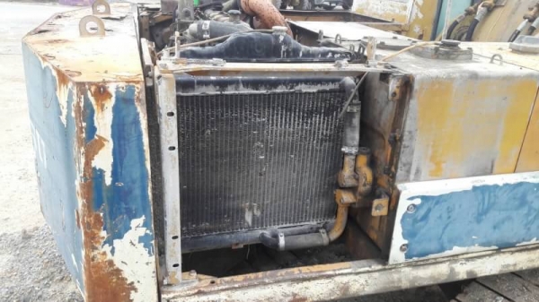 ขาย 295,000 KOMATSU pc 200-3 เครื่องเดิมปั้มเดิมแรง เอวแน่น ช่วงล่างพร้อมใช้ รถอยู่ ปทุมธานี 090-772-3710 090-772-3708