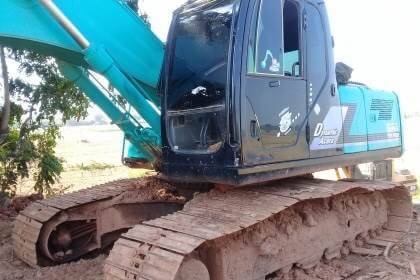 ขาย 1,200,000  KOBELCO SK 200 MARK  6 YN 10 SUPER เครื่องดี ปั้มแรง โช่หนา เอวแน่น ไฟฟ้าครบ เอกสารเล่มทะเบียน  รถอยู่ จ.หนองคาย  090-772-3710 090-772-3708