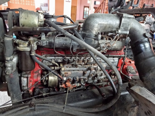 HINO EH700 168 แรงยาว 7.20 เมตร หัว-คัสซี HINO EH700 168 แรงยาว 7.20 เมตร หัว-คัสซี