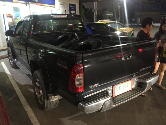 ยาง Bridgestone 245 70 16 ปี17 มี2ชุด ดอกเต็ม ไม่มีปะ เนื้อนิ่มๆ ใช้ยาว ราคาไม่แพง ยาง Bridgestone 245 70 16 ปี17 มี2ชุด ดอกเต็ม ไม่มีปะ เนื้อนิ่มๆ ใช้ยาว ราคาไม่แพง