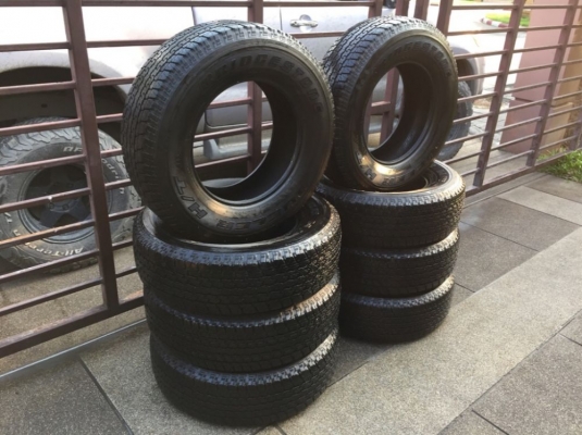 ยาง Bridgestone 245 70 16 ปี17 มี2ชุด ดอกเต็ม ไม่มีปะ เนื้อนิ่มๆ ใช้ยาว ราคาไม่แพง ยาง Bridgestone 245 70 16 ปี17 มี2ชุด ดอกเต็ม ไม่มีปะ เนื้อนิ่มๆ ใช้ยาว ราคาไม่แพง