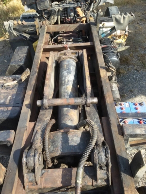 ขายกระบอกดั้มยกชุดราคา 19000 บาท