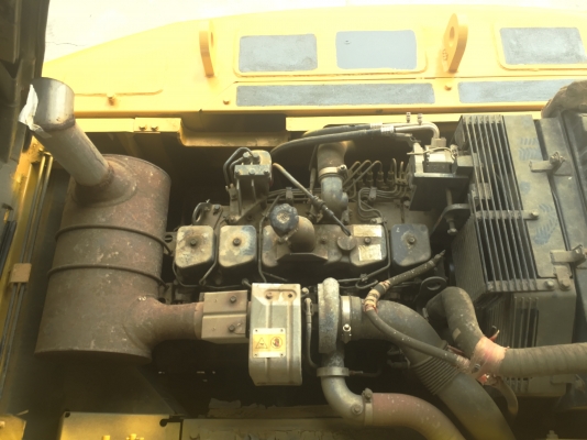 Komatsu PC210LC รถเก่าญี่ปุ่น ยังไม่เคยผ่านการใช้งานในไทย มีใบอินวอยซ์ สนใจติดต่อ 0813553478