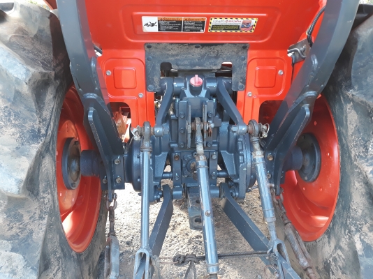 ขายรถไถL3608spปี58มีผาลพรวนพร้อมใช้งานครับ