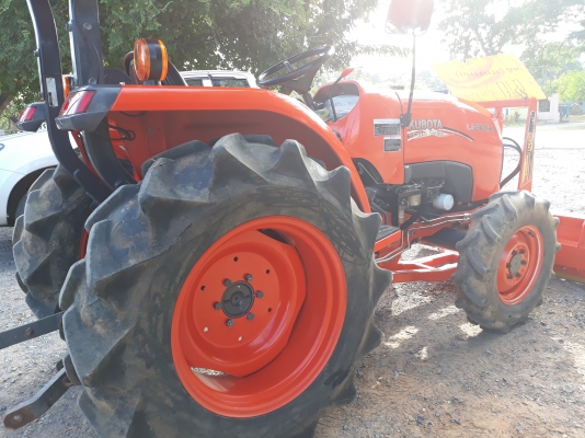 ขายรถไถL3608spปี58มีผาลพรวนพร้อมใช้งานครับ