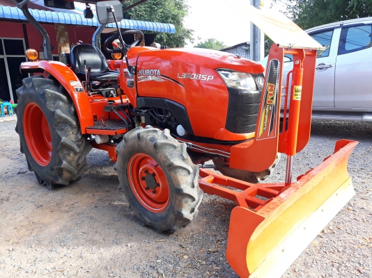 ขายรถไถL3608spปี58มีผาลพรวนพร้อมใช้งานครับ