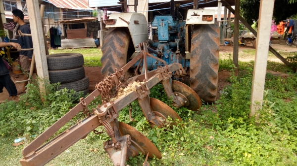 ขาย6610เสื้อลายสองเพลา คานหน้าZF เอกสารซื้อขายรถบ้านพร้อมใช้ ราคาคุยกันได้ ขาย6610เสื้อลายสองเพลา คานหน้าZF เอกสารซื้อขายรถบ้านพร้อมใช้ ราคาคุยกันได้