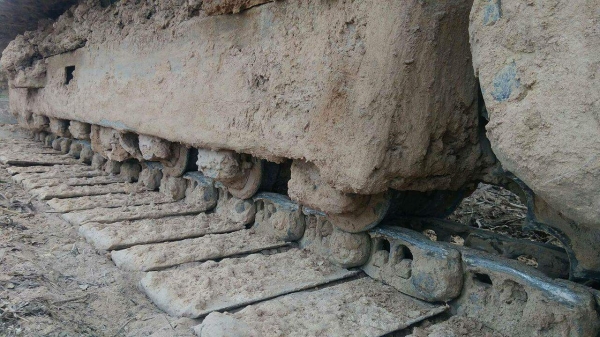 HITACHI EX200-1 สภาพใช้งานได้ดี บูชโช่ โลนเลอร์ไม่แตก เครื่องปั้มดี อยู่ภาคอิสาน ราคา350,000บ. สนใจ 0835601591 หรือ 0903494058