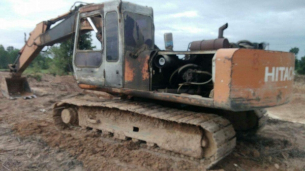 HITACHI EX200-1 สภาพใช้งานได้ดี บูชโช่ โลนเลอร์ไม่แตก เครื่องปั้มดี อยู่ภาคอิสาน ราคา350,000บ. สนใจ 0835601591 หรือ 0903494058 HITACHI EX200-1 สภาพใช้งานได้ดี บูชโช่ โลนเลอร์ไม่แตก เครื่องปั้มดี อยู่ภาคอิสาน ราคา350,000บ. สนใจ 0835601591 หรือ 0903494058