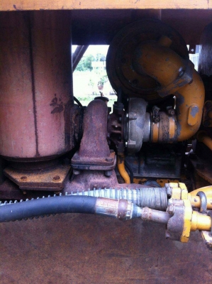 เครื่องจักรกลหนัก แทรกเตอร์ KOMATSU D40 สภาพใช้งานได้ รถอยู่อิสาน ราคา110,000บ. สนใจ 0835601591 หรือ 0903494058 เครื่องจักรกลหนัก แทรกเตอร์ KOMATSU D40 สภาพใช้งานได้ รถอยู่อิสาน ราคา110,000บ. สนใจ 0835601591 หรือ 0903494058