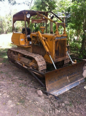 เครื่องจักรกลหนัก แทรกเตอร์ KOMATSU D40 สภาพใช้งานได้ รถอยู่อิสาน ราคา110,000บ. สนใจ 0835601591 หรือ 0903494058 เครื่องจักรกลหนัก แทรกเตอร์ KOMATSU D40 สภาพใช้งานได้ รถอยู่อิสาน ราคา110,000บ. สนใจ 0835601591 หรือ 0903494058