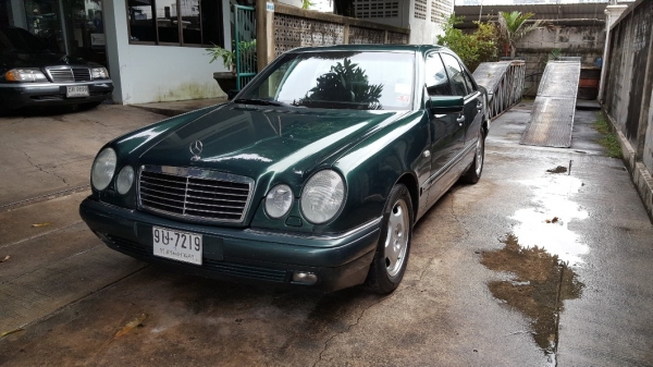 benz   e230avantgarde