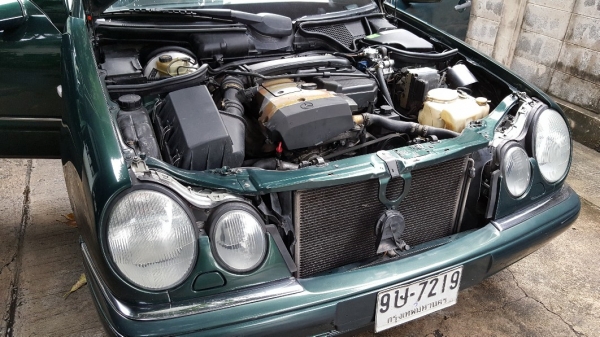 benz   e230avantgarde