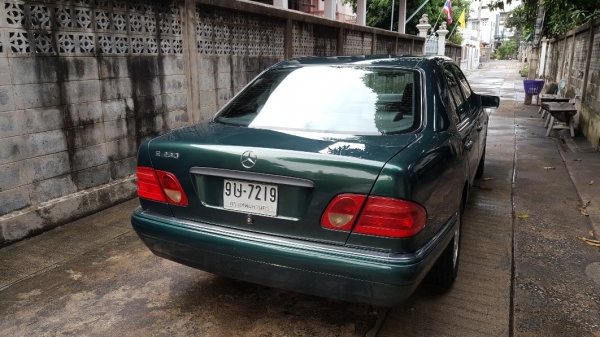 benz   e230avantgarde