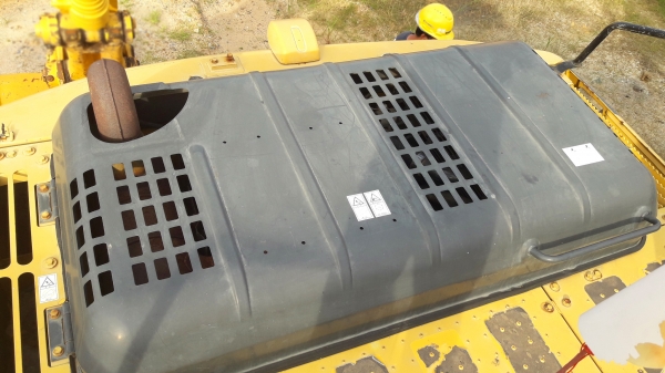 ขายรถแบ็คโฮ KOMATSU PC200-8N1 สเปคญี่ปุ่นแท้ มีกล้องมองหลัง สภาพดีมาก