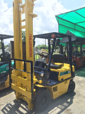 forkliftมือสองkomatsuดีเซลสภาพดีพร่อมใช้งาน