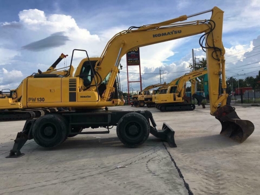 ขาย!! >>> Komatsu Pw130 รุ่น 6 เก่านอกญี่ปุ่น ไมล์ 4,329ชั่วโมง จัดไฟแนนซ์ได้ <<< เบอร์ติดต่อ 098-7155789 086-4631102