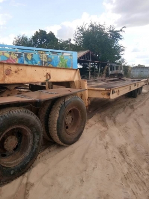 ขาย 145,000 บาท (ไม่มีเล่ม) โลเบต USA ยาว 12 เมตร กว้าง 3 เมตร สภาพพอใช้  สินค้าอยู่  ศรีสะเกษ โทร090-772-3708,090-772-3710