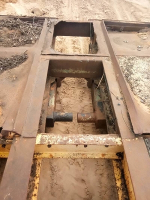 ขาย 145,000 บาท (ไม่มีเล่ม) โลเบต USA ยาว 12 เมตร กว้าง 3 เมตร สภาพพอใช้  สินค้าอยู่  ศรีสะเกษ โทร090-772-3708,090-772-3710