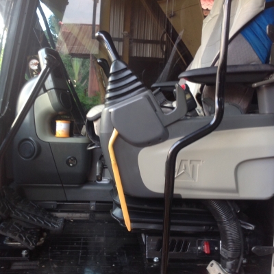 ขาย!! >>> CAT 320D พร้อมใช้งาน สภาพเดิมๆ มีเล่มทะเบียน <<< เบอร์ติดต่อ 098-7155789 086-4631102