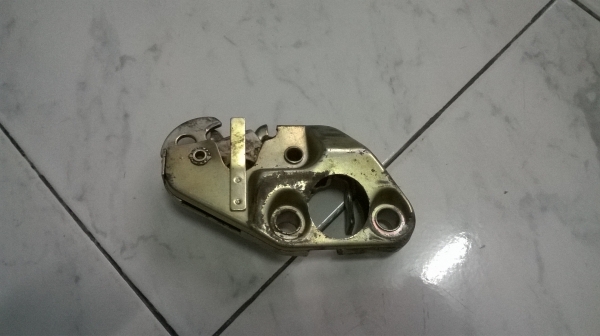 สวิทซ์กับกลอนต่างๆbmw e30