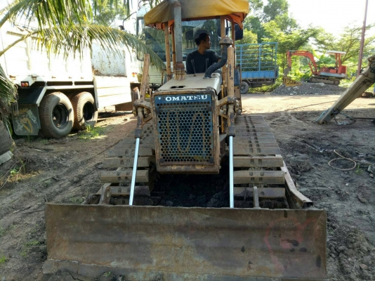 ขออนุขายรถ  D20-6พร้อมใช้งานคีนเป็ด  ทุกระบบ พร้อมใช้งานราคา 175000  สนใจติดต่อ 0853224877- 0988930465