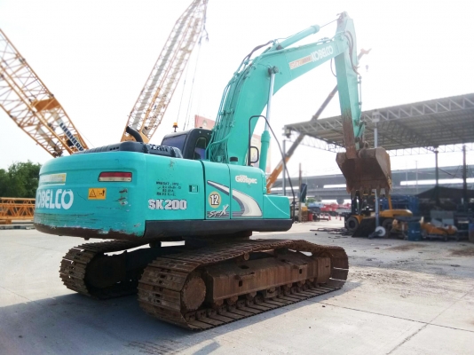 ขายรถแบ็คโฮ KOBELCO SK200-8 YN12 SuperX พร้อมไลน์หัวกระแทกใช้งาน 6 ชั่วโมง