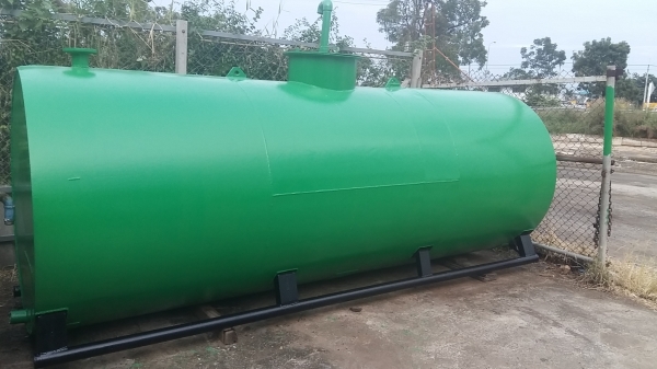 ขาย ถังน้ำ  ถังน้ำมัน 7000ลิตรหนา4มิล สวย พร้อมใช้จ้า สนใจ ทักค่ะ 0898147679