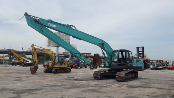 ขายรถแบ็คโฮ KOBELCO SK200LC-8 Yn12 บูมยาว เก่าญี่ปุ่น ใช้งานเพียง 3 พันชั่วโมง สภาพนางฟ้า