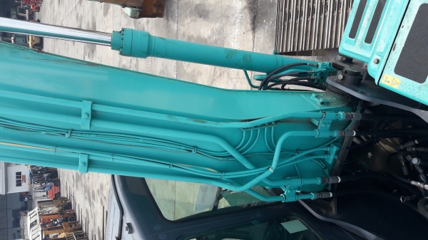 ขายรถแบ็คโฮ KOBELCO SK200LC-8 Yn12 บูมยาว เก่าญี่ปุ่น ใช้งานเพียง 3 พันชั่วโมง สภาพนางฟ้า