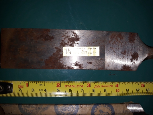 ขายสิ่วสวีเดนขนาด1 1/4 ด้ามไม้เก่าเก็บ