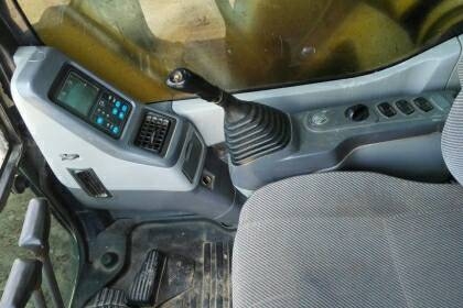 KOMATSU PC200-7 รถใช้งานอยู่ เครื่อง ปั้ม ทำงานปกติ เล่มพร้อม ราคาต่อรองได้ 0872976734 KOMATSU PC200-7 รถใช้งานอยู่ เครื่อง ปั้ม ทำงานปกติ เล่มพร้อม ราคาต่อรองได้ 0872976734