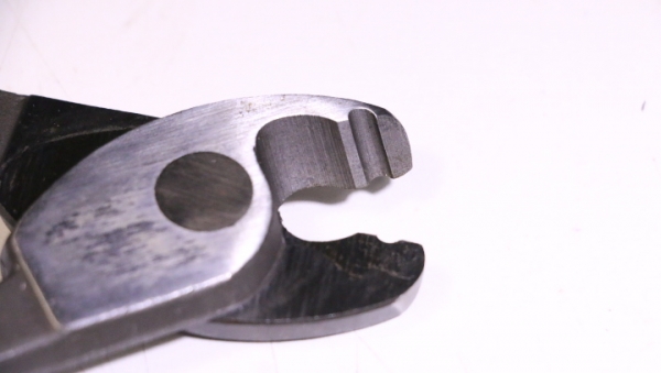 คีมตัดสายเคเบิล Shell ST-608 Made in Japan  (เก่าเก็บอยู่ในแพ็ค)