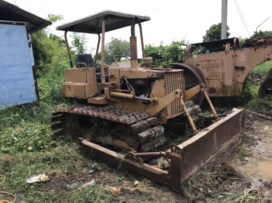 ขาย 99,000 บาท KOMATSU D20-3 เครื่องดี. เกียรดี. โช่หนา. ตีนเป็ด เอกสารชื้อขาย  รถอยู่ กทม โทร&amp;ไอดีไลน์ 0967428942