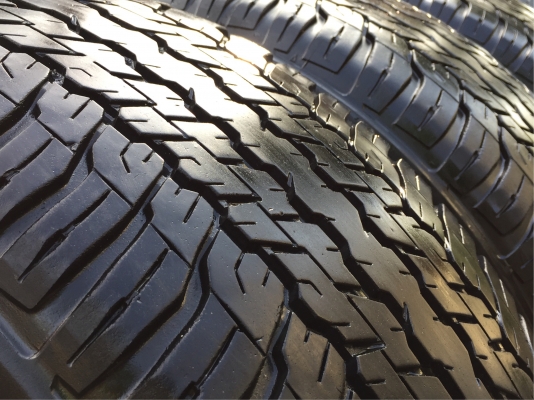 ยาง Dunlop 265 60 18 ปี16 ดอกเต็ม ไม่มีปะ เนื้อนิ่มๆ ใช้ยาว ราคาไม่แพง ยาง Dunlop 265 60 18 ปี16 ดอกเต็ม ไม่มีปะ เนื้อนิ่มๆ ใช้ยาว ราคาไม่แพง