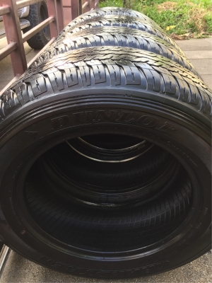 ยาง Dunlop 265 60 18 ปี16 ดอกเต็ม ไม่มีปะ เนื้อนิ่มๆ ใช้ยาว ราคาไม่แพง ยาง Dunlop 265 60 18 ปี16 ดอกเต็ม ไม่มีปะ เนื้อนิ่มๆ ใช้ยาว ราคาไม่แพง