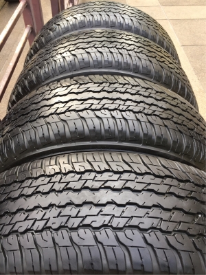 ยาง Dunlop 265 65 17 ปี16 ดอกเต็ม ไม่มีปะ เนื้อนิ่มๆ ใช้ยาว ราคาไม่แพง