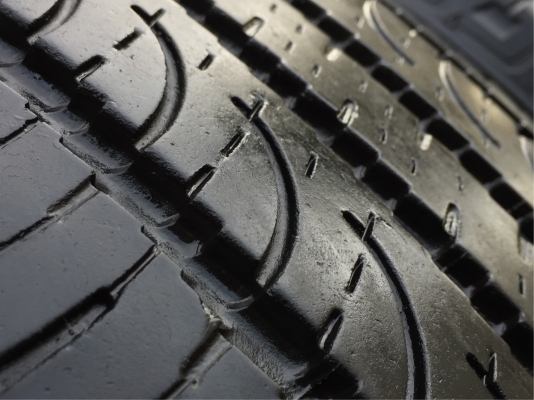 ยาง Yokohama 205 70 15 ปี16 ดอกเต็ม ไม่มีปะ เนื้อนิ่มๆ ใช้ยาว ราคาไม่แพง ยาง Yokohama 205 70 15 ปี16 ดอกเต็ม ไม่มีปะ เนื้อนิ่มๆ ใช้ยาว ราคาไม่แพง