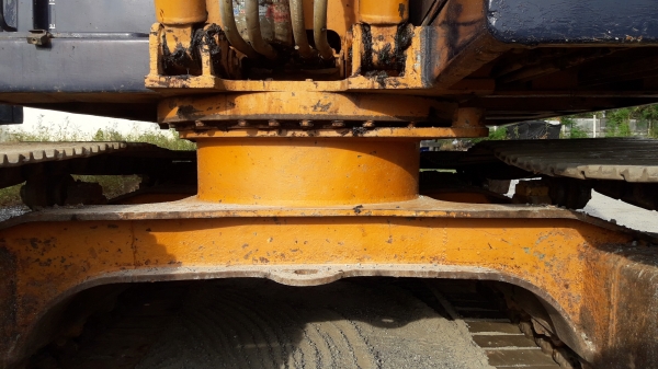 ขายรถแบ็คโฮ KOMATSU PC100-1 มีไลน์หัวกระแทก สภาพสวย ๆ เดิม ๆ เหมาะไปติดหัวคีบไม้