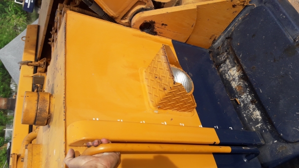 ขายรถแบ็คโฮ KOMATSU PC100-1 มีไลน์หัวกระแทก สภาพสวย ๆ เดิม ๆ เหมาะไปติดหัวคีบไม้