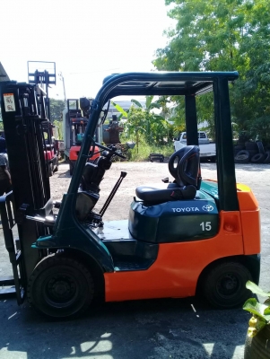 +++ ขายโฟล์คลิฟท์ TOYOTA 7FD15 ขนาด 1.5 ตัน เครื่องยนต์ดีเซล เสา 3 เมตร เกียร์ธรรมดา งา 1,070 มม. ยางตันครับ +++ ขายโฟล์คลิฟท์ TOYOTA 7FD15 ขนาด 1.5 ตัน เครื่องยนต์ดีเซล เสา 3 เมตร เกียร์ธรรมดา งา 1,070 มม. ยางตันครับ