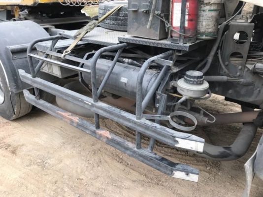 ขายดาว์น 225,000 บาท HINO MEGA 344 ปี 52 วิ่ง 8xx,xxx กม เครื่องดี เกียร์ดี หัวบางเดิม ยางดี คัสชีสวย เอกสารเล่มทะเบียน  หมายเหตุ.  คงเหลือ 40 งวด x 40,571 =1,622,840 บาท  รถอยู่ กทม วิ่งงาน โทรก่อน เดินทาง 0610710295