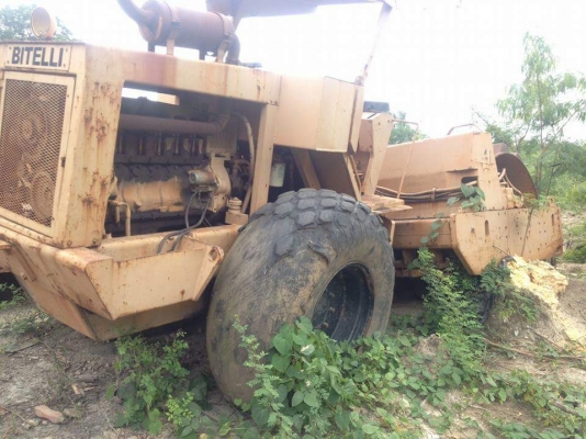 ขาย 395,000 บาท รถบด BETELLI 2 เพลา เครื่องดี. เกียร์ดี ล้อหนาม สภาพพร้อมใช้. เอกสารชื้อขาย รถอยู่ กทม 0967428942 ขาย 395,000 บาท รถบด BETELLI 2 เพลา เครื่องดี. เกียร์ดี ล้อหนาม สภาพพร้อมใช้. เอกสารชื้อขาย รถอยู่ กทม 0967428942