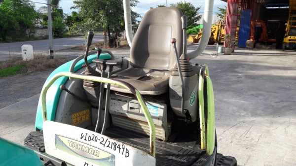 รถขุด Yanmar VIO20-2 เก่าญี่ปุ่นแท้ รถขุด Yanmar VIO20-2 เก่าญี่ปุ่นแท้